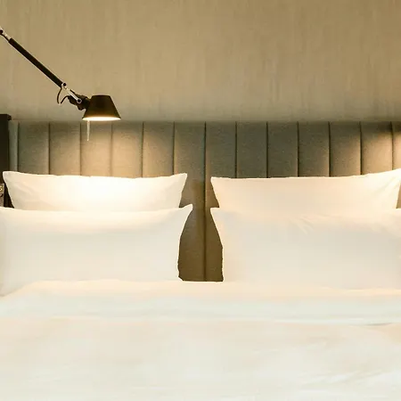 One Muenchen-east Side 3*