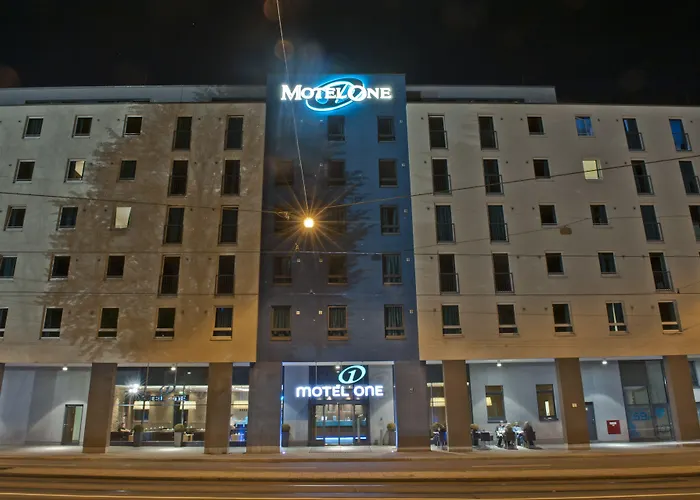 One Muenchen-east Side מלון 3*