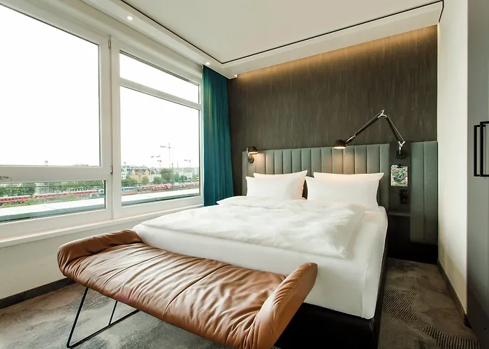 One Muenchen-east Side 3*