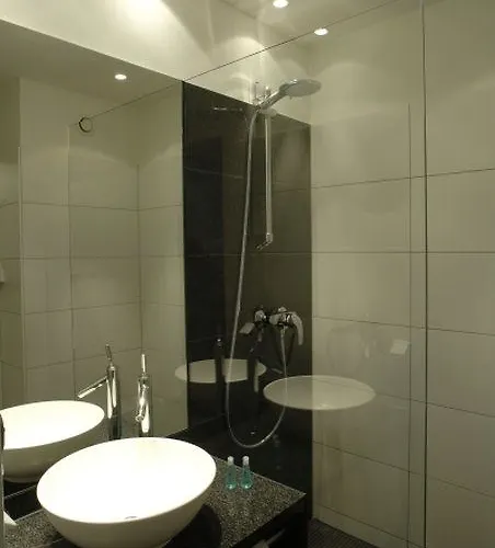 One Muenchen-east Side 3* Monachium